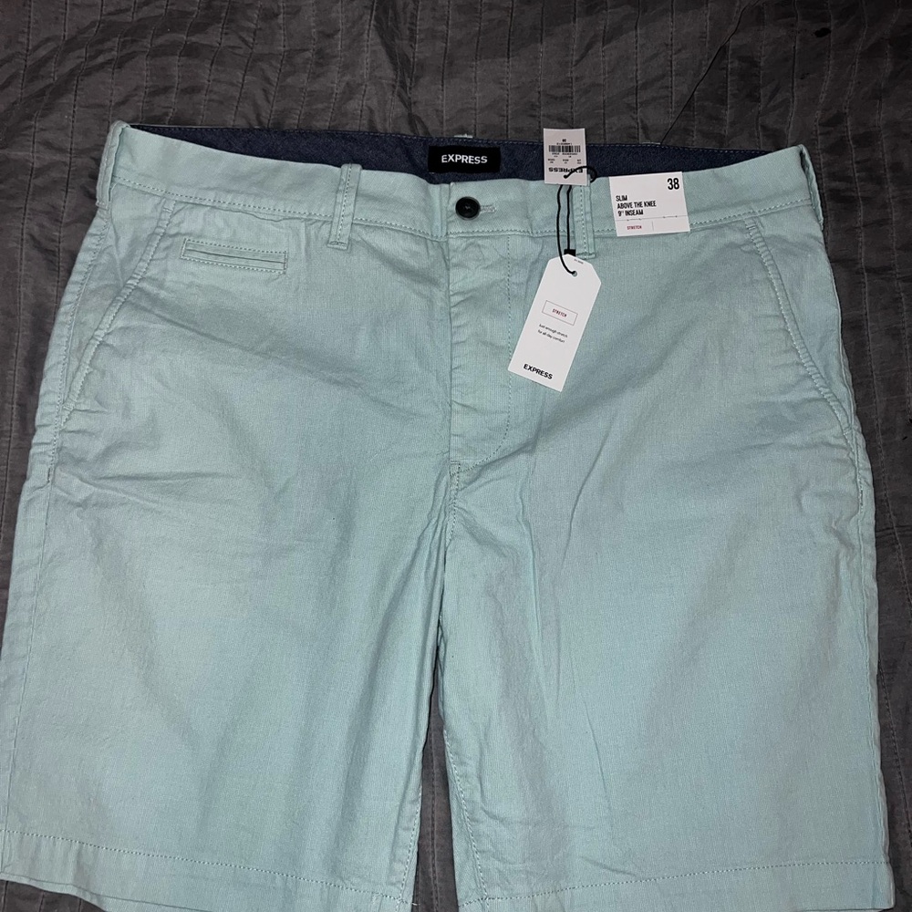 Multiple express men’s shorts never worn with tags